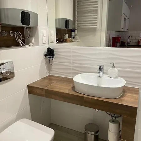 Apartament Rowy Marynarska 4/9 *